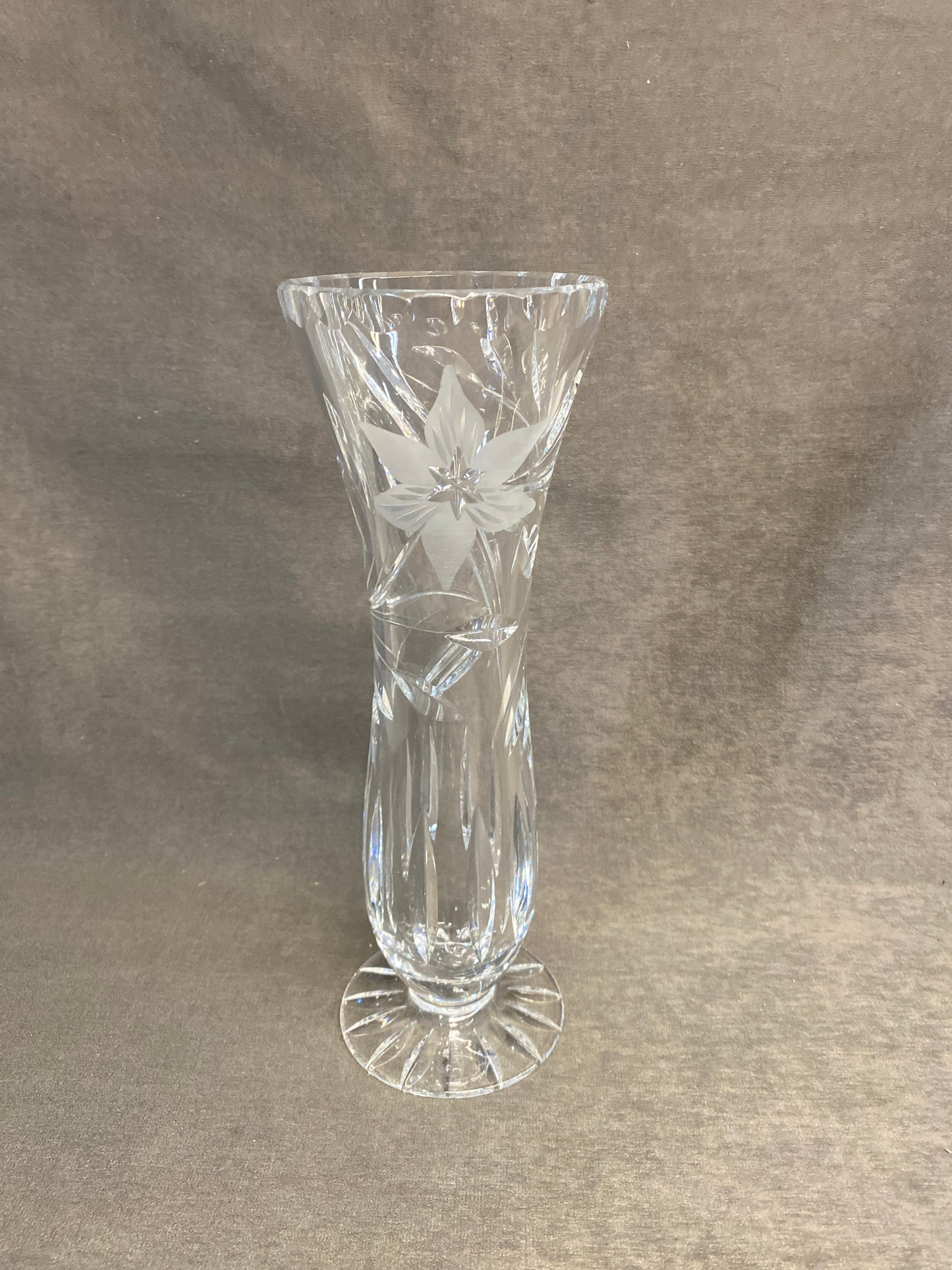 Crystal Vase - Frosted Flower
